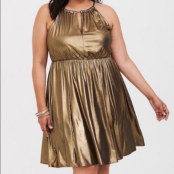 torrid Dresses & Skirts - ***LAST CHANCE*** NWT Torrid Gold Metallic Dress